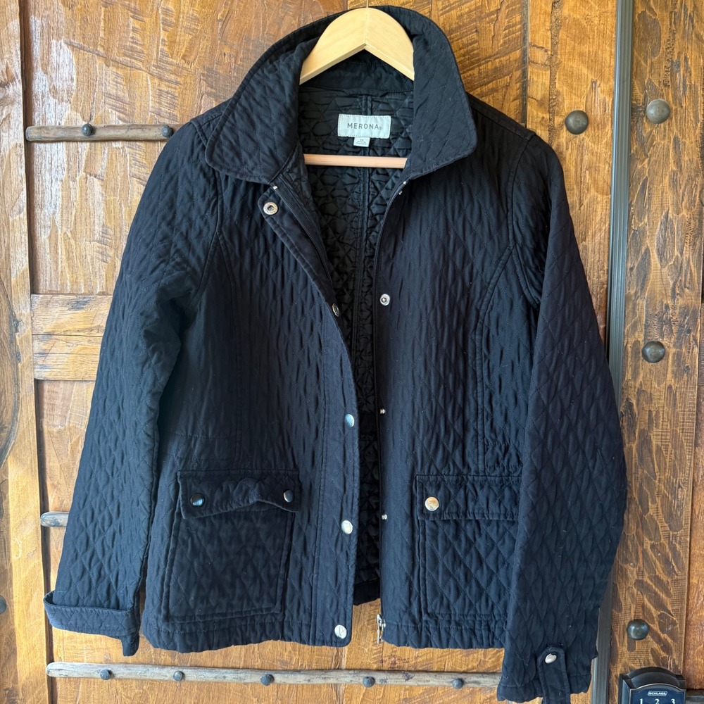 Merona Black Quilted Jacket Womens Medium Full Zip Snap Front Diamond Stitch
